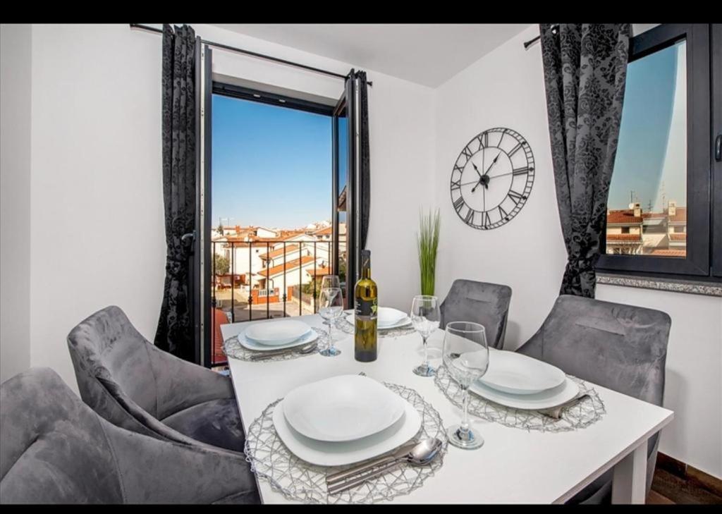 Deluxe Apartments A&A - 2 Rovinj Exterior foto